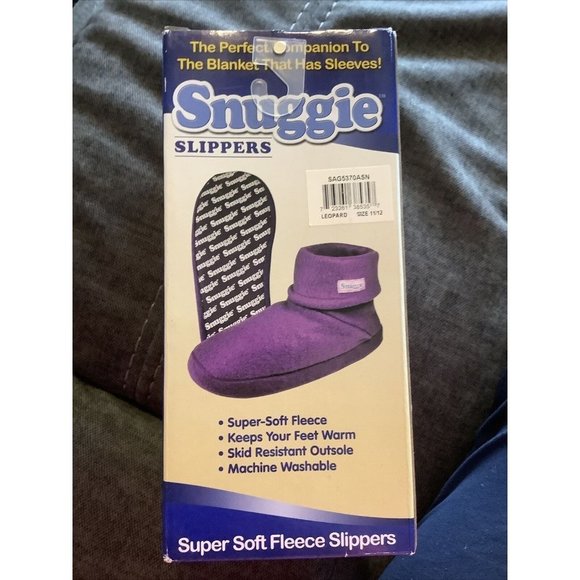 NEW Snuggie Slippers Girls Leopard Print Super Soft Fleece Size Small 11-12 NIB - Picture 2 of 3
